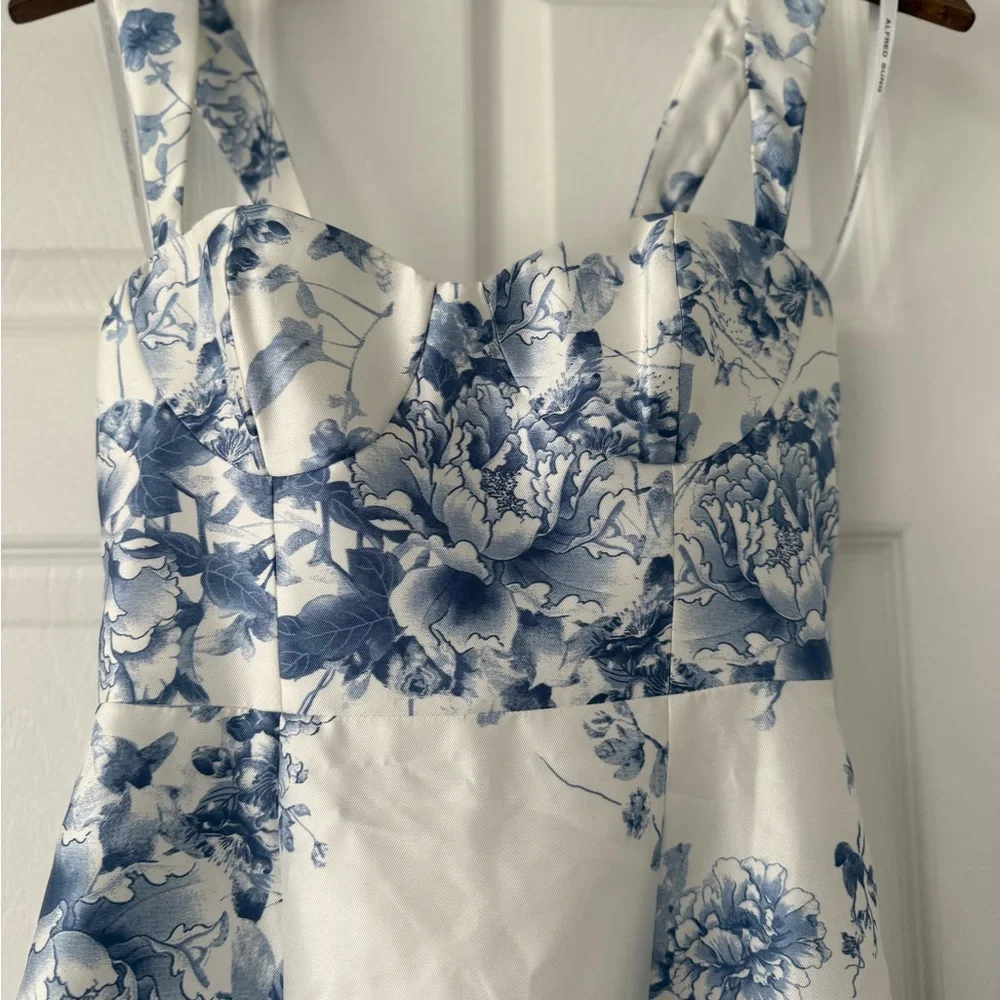 ALFRED SUNG Blue Floral Lace Up A-Line Gown - Picture 7 of 16